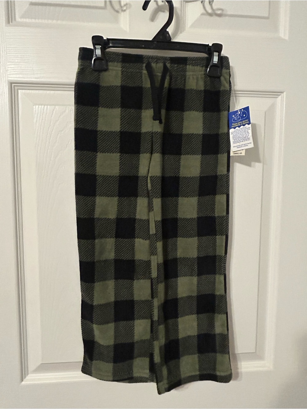 NWT-Boys Arizona Fleece Green and Black Buffalo Plaid Pajama Pants